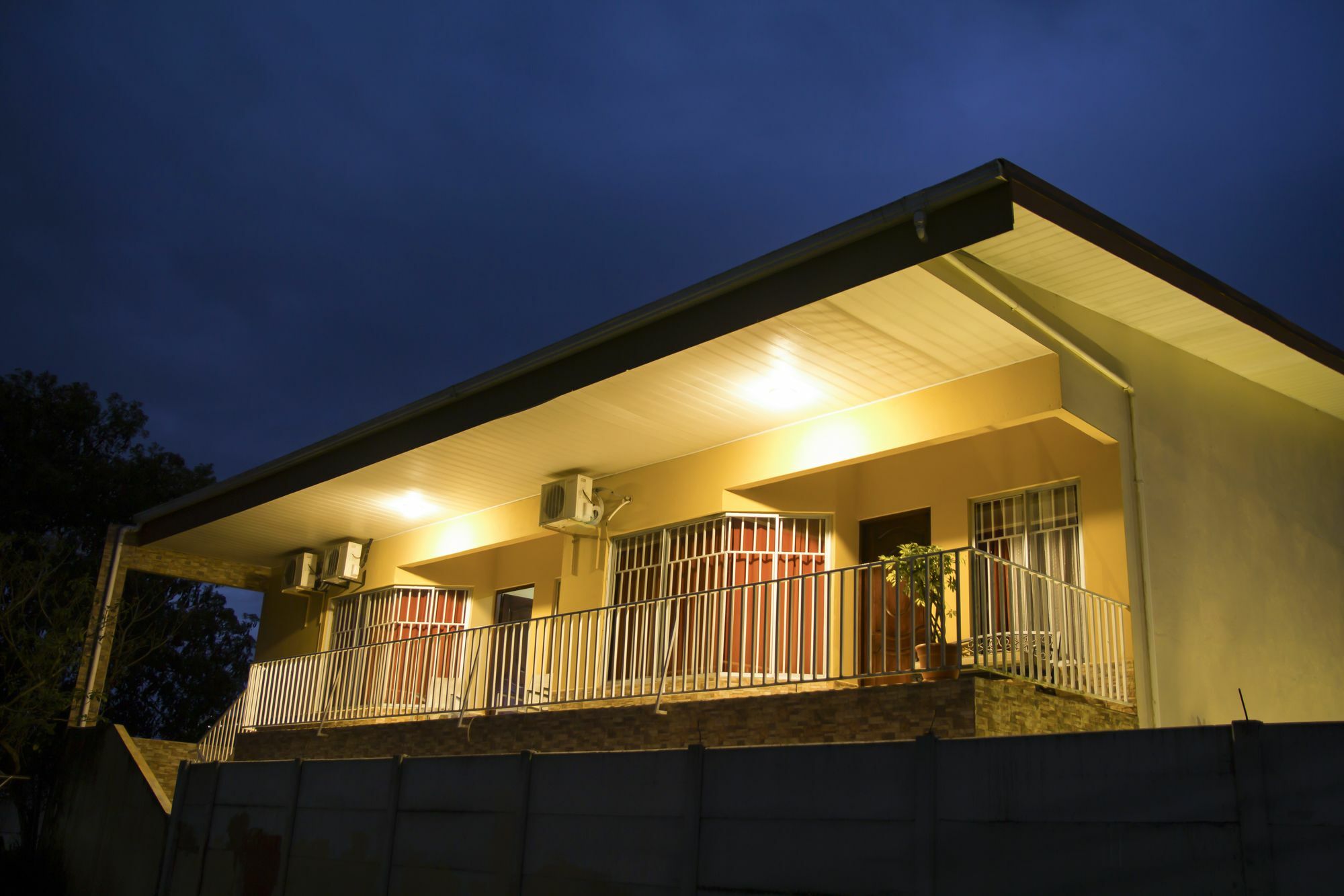 Apartamentos Valle Del Volcan La Fortuna Exterior photo